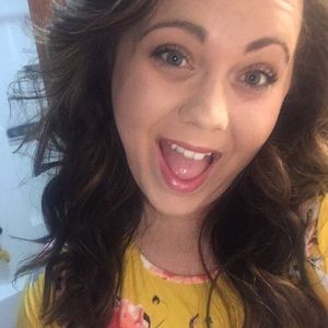 Meet your Posher, Rachael